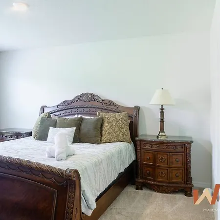571 Bk: The Retreat Home Near Legoland & Disney